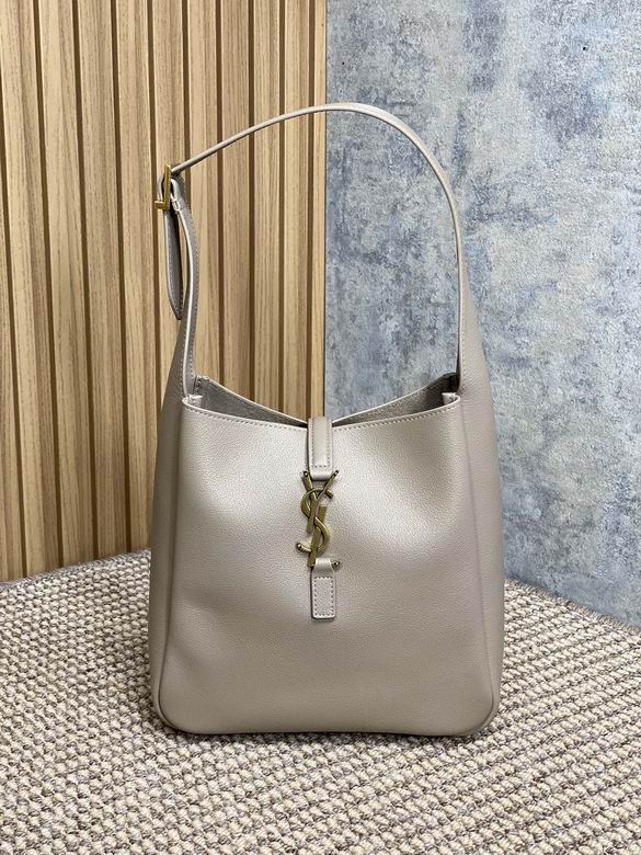 Saint Laurent Le 5 à 7 Hobo Bag